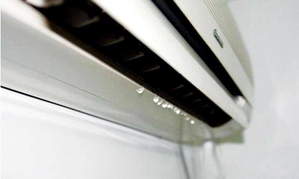 Máy lạnh bị chảy nước