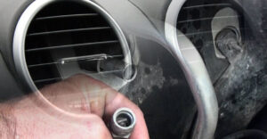 máy lạnh xe hơi chảy nước