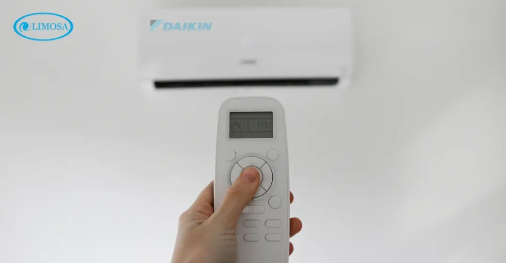 Reset máy lạnh Daikin báo lỗi